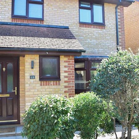 Beautiful 3 Bed Home In The Heart Of New Forest Hordle Екстериор снимка
