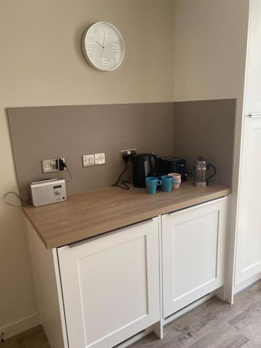 Beautiful 3 Bed Home In The Heart Of New Forest Hordle Екстериор снимка